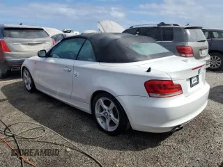 2013 BMW 1 Series 128i z VIN WBAUL7C56DVU09165, wystawiony jako Copart lot #74231084 z przebiegiem Nie podano mil oraz Szkoda całkowita • Salvage title. Historia ofert i sprzedaży dostępna na DreamBid. Obrazek 2.