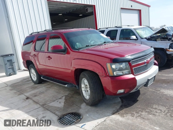 2010 Chevrolet Tahoe LT z VIN 1GNUKBE08AR112792, wystawiony jako IAAI lot #41790474 z przebiegiem 231 742 mil mil oraz . Historia ofert i sprzedaży dostępna na DreamBid. Obrazek 1.