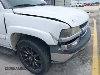 2004 Chevrolet Tahoe LT with VIN 1GNEC13Z04R250425, listed as a IAAI auction lot 42468164 with 237,684 mi miles and . Bid and sale history available at DreamBid. Image 12.