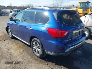2017 Nissan Pathfinder SV with VIN 5N1DR2MM4HC631842, listed as a IAAI auction lot 41650606 with 148,956 mi miles. Bid and sale history available at carsss.com. Image 3.