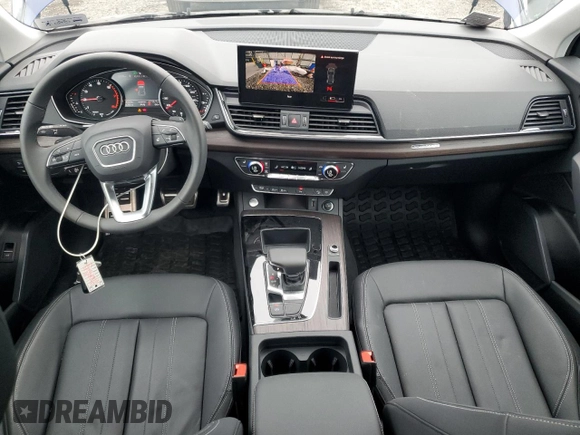 2024 Audi Q5 Premium with VIN WA1ABAFYXR2033441, listed as a Copart auction lot 72028114 with 4,223 mi miles and Salvage Title. Bid and sale history available at carsss.com. Image 8.