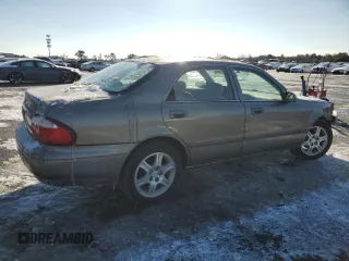 2001 Mazda 626 LX with VIN 1YVGF22D815242283, listed as a Copart auction lot 42141985 with 36,448 mi miles and Salvage Title. Bid and sale history available at carsss.com. Image 3.
