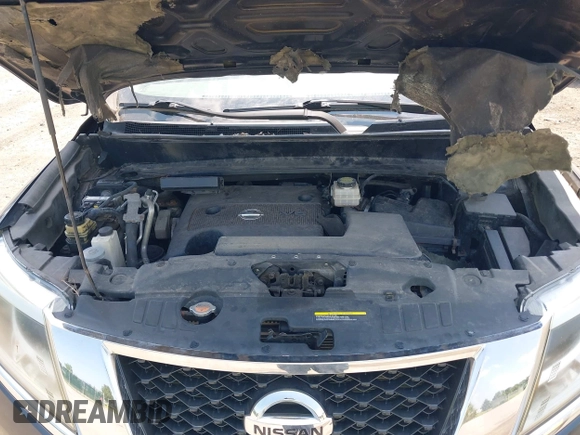 2014 Nissan Pathfinder S with VIN 5N1AR2MM3EC723572, listed as a IAAI auction lot 42657522 with 138,328 mi miles and . Bid and sale history available at DreamBid. Image 10.
