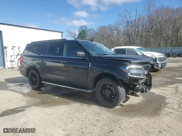 2022 Ford Expedition Max XLT with VIN 1FMJK1HT9NEA55121, listed as a Copart auction lot 45665095 with 42,088 mi miles and Salvage Title. Bid and sale history available at carsss.com. Image 14.