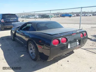 2003 Chevrolet Corvette Z06 with VIN 1G1YY12S435114194, listed as a IAAI auction lot 41769978 with 190,548 mi miles. Bid and sale history available at carsss.com. Image 3.