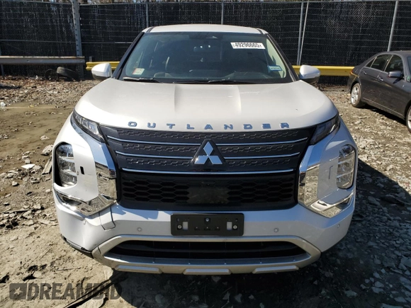 2023 Mitsubishi Outlander SE with VIN JA4J4UA89PZ020302, listed as a Copart auction lot 49296665 with 66,518 mi miles and Salvage Title. Bid and sale history available at carsss.com. Image 5.