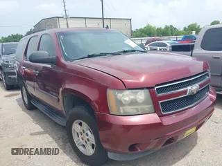 2008 Chevrolet Tahoe 3LT with VIN 1GNFC13048R165910, listed as a IAAI auction lot 42564779 with 236,894 mi miles and . Bid and sale history available at DreamBid. Image 1.