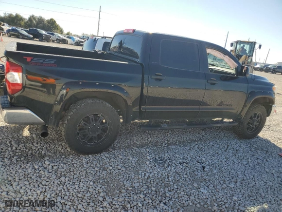 2017 Toyota Tundra 2WD SR5 with VIN 5TFEM5F10HX111996, listed as a Copart auction lot 84106424 with 141,961 mi miles and Salvage Title. Bid and sale history available at carsss.com. Image 3.