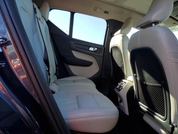 2020 Volvo XC40 Inscription with VIN YV4162UL6L2284663, listed as a Copart auction lot 79441554 with 0 mi miles and Salvage Title. Bid and sale history available at carsss.com. Image 11.