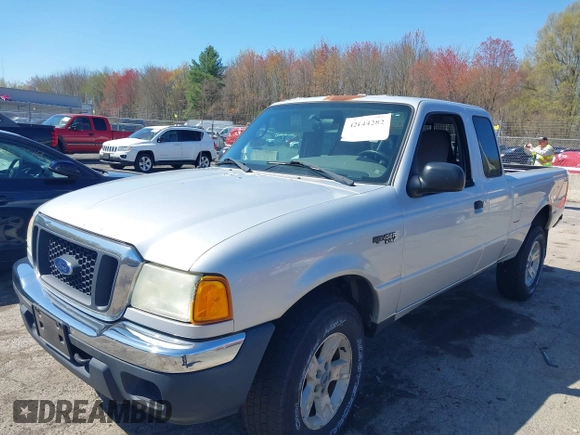 2004 Ford Ranger XL Fleet with VIN 1FTZR15E44TA15645, listed as a IAAI auction lot 42144282 with 252,612 mi miles. Bid and sale history available at carsss.com. Image 2.