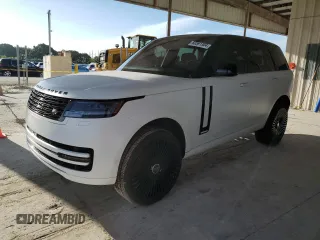 2023 Land Rover Range Rover Autobiography z VIN SALK19E7XPA021158, wystawiony jako Copart lot #60591304 z przebiegiem 4 976 mil mil oraz Nie do naprawy • Non repairable. Historia ofert i sprzedaży dostępna na DreamBid. Obrazek 1.