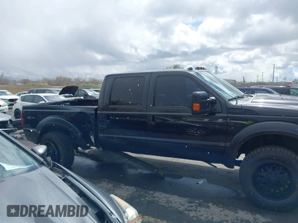 2014 Ford F-250 XL with VIN 1FT7W2BT4EEB31135, listed as a IAAI auction lot 41916247 with 215,119 mi miles. Bid and sale history available at carsss.com. Image 13.