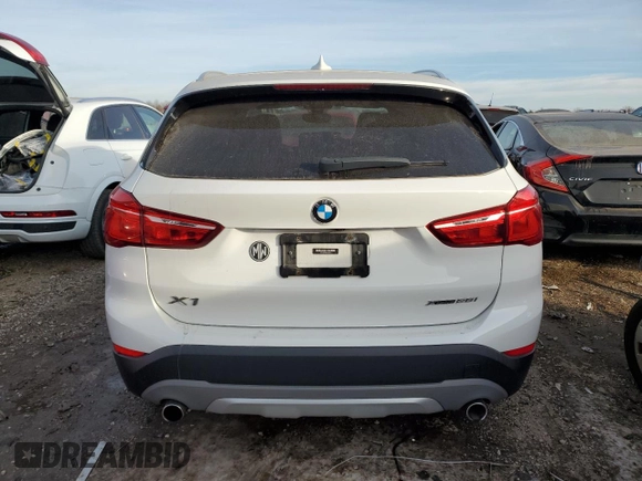 2018 BMW X1 xDrive28i with VIN WBXHT3C34J5L26974, listed as a Copart auction lot 72860592 with 45,220 mi miles. Bid and sale history available at carsss.com. Image 6.