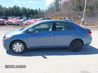 2007 Toyota Yaris with VIN JTDBT923271150207, listed as a IAAI auction lot 42054757 with 173,984 mi miles. Bid and sale history available at carsss.com. Image 12.