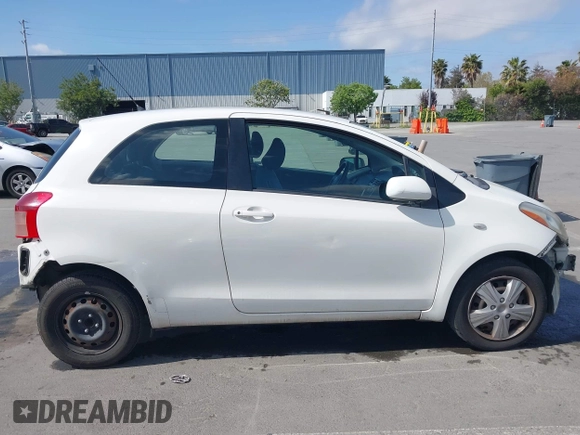 2008 Toyota Yaris with VIN JTDJT923885151383, listed as a IAAI auction lot 42057847 with 272,985 mi miles. Bid and sale history available at carsss.com. Image 14.