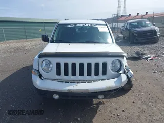 2017 Jeep Patriot 75th Anniversary with VIN 1C4NJRBB4HD138604, listed as a IAAI auction lot 41964927 with 96,035 mi miles and . Bid and sale history available at carsss.com. Image 13.