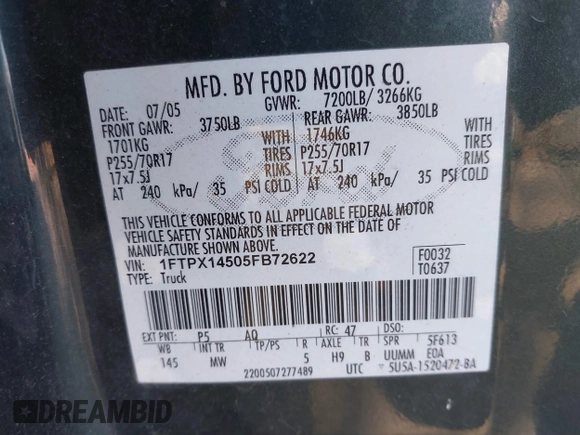 2005 Ford F-150 XLT with VIN 1FTPX14505FB72622, listed as a IAAI auction lot 41823532 with 165,918 mi miles. Bid and sale history available at carsss.com. Image 9.