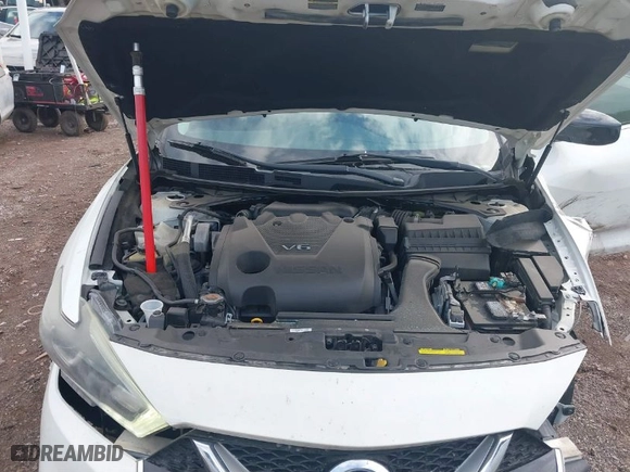 2018 Nissan Maxima SL with VIN 1N4AA6AP7JC389452, listed as a IAAI auction lot 40735392 with 120,076 mi miles. Bid and sale history available at carsss.com. Image 10.