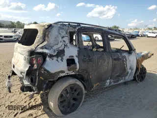 2023 Jeep Renegade Altitude with VIN ZACNJDE14PPP33200, listed as a Copart auction lot 44927565 with Not Provided miles and Non Repairable. Bid and sale history available at DreamBid. Image 3.
