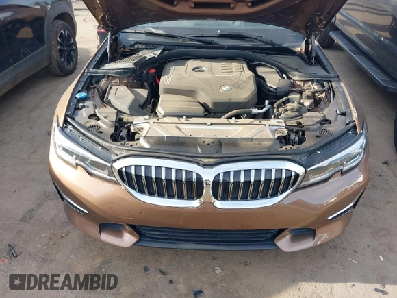 2019 BMW 3 Series 330i with VIN WBA5R1C56KAK08371, listed as a IAAI auction lot 41671953 with 52,433 mi miles and . Bid and sale history available at DreamBid. Image 10.