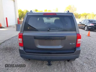 2015 Jeep Patriot Sport z VIN 1C4NJPBA4FD192171, wystawiony jako IAAI lot #42041383 z przebiegiem 137 105 mil mil oraz . Historia ofert i sprzedaży dostępna na DreamBid. Obrazek 17.