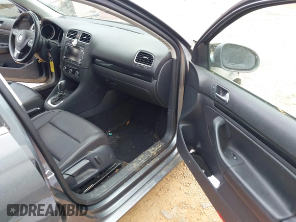 2012 Volkswagen Jetta TDI w/Sunroof & Nav with VIN 3VWPL7AJ3CM662367, listed as a IAAI auction lot 42113234 with 105,686 mi miles and . Bid and sale history available at DreamBid. Image 5.