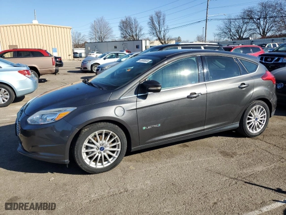 2015 Ford Focus Electric with VIN 1FADP3R49FL211344, listed as a Copart auction lot 40895604 with 59,815 mi miles. Bid and sale history available at carsss.com. Image 1.