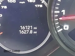 2023 Porsche Cayenne z VIN WP1AA2AY1PDA01984, wystawiony jako IAAI lot #41946680 z przebiegiem 16 121 mil mil oraz . Historia ofert i sprzedaży dostępna na DreamBid. Obrazek 16.