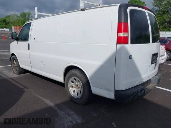 2011 Chevrolet Express Cargo with VIN 1GCSGAFX6B1144874, listed as a IAAI auction lot 41868850 with 201,347 mi miles and . Bid and sale history available at DreamBid. Image 3.