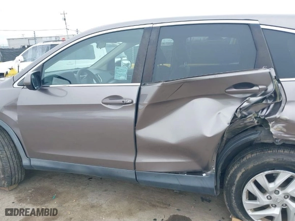 2016 Honda CR-V EX with VIN 3CZRM3H51GG717665, listed as a IAAI auction lot 41829921 with 73,204 mi miles. Bid and sale history available at carsss.com. Image 15.
