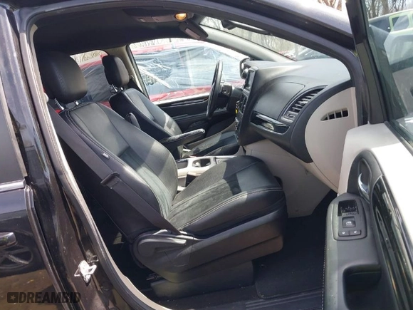 2018 Dodge Grand Caravan SXT with VIN 2C4RDGCG6JR249424, listed as a IAAI auction lot 41868778 with 90,156 mi miles. Bid and sale history available at carsss.com. Image 5.