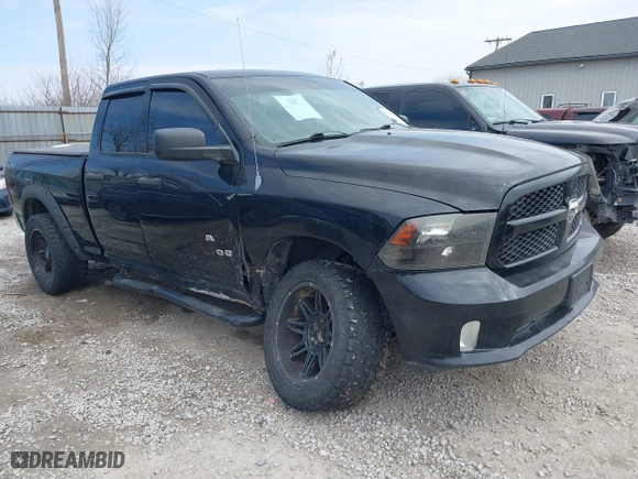 2013 Ram 1500 Tradesman with VIN 1C6RR7FT2DS720408, listed as a IAAI auction lot 41705992 with 228,310 mi miles. Bid and sale history available at carsss.com. Image 1.