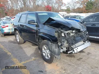 2023 Toyota 4Runner SR5 с VIN JTEMU5JR5P6180062, выставлен на аукционе IAAI как лот 41089572 с пробегом 19 024 миль миль и . История ставок и продаж доступна на DreamBid. Изображение 1.