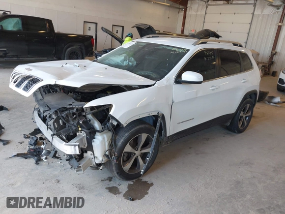 2019 Jeep Cherokee Limited z VIN 1C4PJMDN8KD179523, wystawiony jako IAAI lot #42094656 z przebiegiem 137 709 mil mil oraz . Historia ofert i sprzedaży dostępna na DreamBid. Obrazek 17.