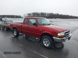 1999 Ford Ranger XL with VIN 1FTYR14C9XTA79213, listed as a IAAI auction lot 41876170 with 203,232 mi miles. Bid and sale history available at carsss.com. Image 1.