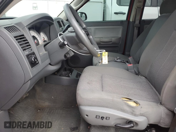 2007 Dodge Dakota SLT with VIN 1D7HW48KX7S137451, listed as a Copart auction lot 65422694 with 111,820 mi miles and Clean Title. Bid and sale history available at carsss.com. Image 7.