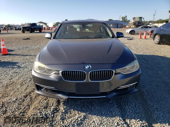 2013 BMW 3 Series ActiveHybrid 3 with VIN WBA3F9C53DF145122, listed as a Copart auction lot 82050064 with 131,804 mi miles and Clean Title. Bid and sale history available at carsss.com. Image 5.
