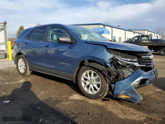 2024 Chevrolet Equinox LS with VIN 3GNAXHEG0RL337876, listed as a Copart auction lot 46995955 with 8,077 mi miles and Salvage Title. Bid and sale history available at carsss.com. Image 4.