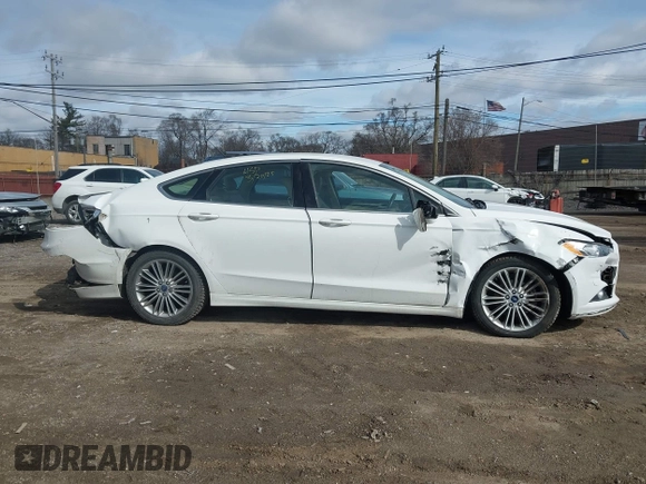 2014 Ford Fusion SE with VIN 3FA6P0H95ER361049, listed as a IAAI auction lot 41864864 with 210,229 mi miles. Bid and sale history available at carsss.com. Image 12.