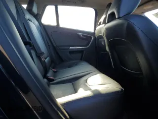 2016 Volvo V60 T5 Drive-E Premier with VIN YV140MEK6G1313426, listed as a Copart auction lot 85919554 with 121,818 mi miles and Salvage Title. Bid and sale history available at carsss.com. Image 10.