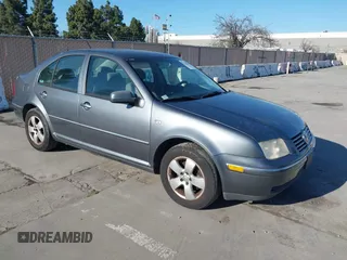 2004 Volkswagen Jetta GLS с VIN 3VWSA69M54M097016, выставлен на аукционе IAAI как лот 41762001 с пробегом 149 077 миль миль и . История ставок и продаж доступна на DreamBid. Изображение 1.