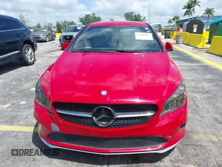 2017 Mercedes-Benz CLA 250 z VIN WDDSJ4EB7HN414193, wystawiony jako IAAI lot #41948084 z przebiegiem 130 298 mil mil oraz . Historia ofert i sprzedaży dostępna na DreamBid. Obrazek 6.