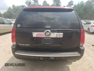 2007 Cadillac Escalade z VIN 1GYFK63867R134052, wystawiony jako Copart lot #59146595 z przebiegiem 241 037 mil mil oraz Szkoda całkowita • Salvage title. Historia ofert i sprzedaży dostępna na DreamBid. Obrazek 6.