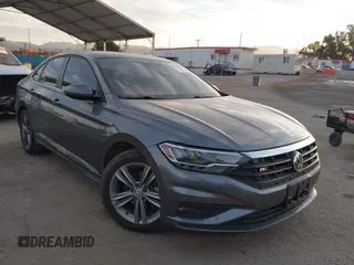 2021 Volkswagen Jetta S z VIN 3VWC57BU0MM048895, wystawiony jako IAAI lot #41861849 z przebiegiem 130 419 mil mil oraz . Historia ofert i sprzedaży dostępna na DreamBid. Obrazek 1.
