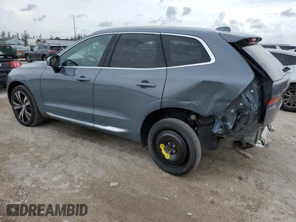 2022 Volvo XC60 Inscription with VIN YV4L12DL1N1981965, listed as a Copart auction lot 51947065 with 28,132 mi miles and Salvage Title. Bid and sale history available at carsss.com. Image 2.