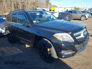 2014 Mercedes-Benz GLK 350 with VIN WDCGG8JB5EG321002, listed as a IAAI auction lot 41748109 with 97,827 mi miles and . Bid and sale history available at DreamBid. Image 1.