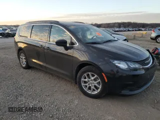 2021 Chrysler Voyager LXi with VIN 2C4RC1DG7MR538864, listed as a Copart auction lot 82931624 with 97,819 mi miles and Salvage Title. Bid and sale history available at DreamBid. Image 4.