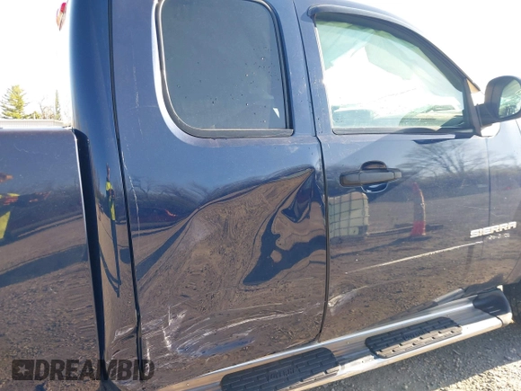 2011 GMC Sierra 1500 with VIN 1GTR2VE30BZ114967, listed as a IAAI auction lot 42043871 with 115,028 mi miles and . Bid and sale history available at DreamBid. Image 15.