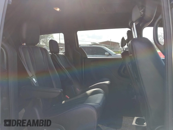2016 Dodge Grand Caravan SXT with VIN 2C4RDGCG4GR401113, listed as a IAAI auction lot 41943906 with 93,208 mi miles. Bid and sale history available at carsss.com. Image 8.