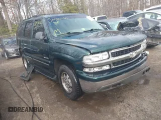 2002 Chevrolet Tahoe LT with VIN 1GNEK13ZX2J277968, listed as a IAAI auction lot 41586260 with 336,190 mi miles. Bid and sale history available at carsss.com. Image 1.